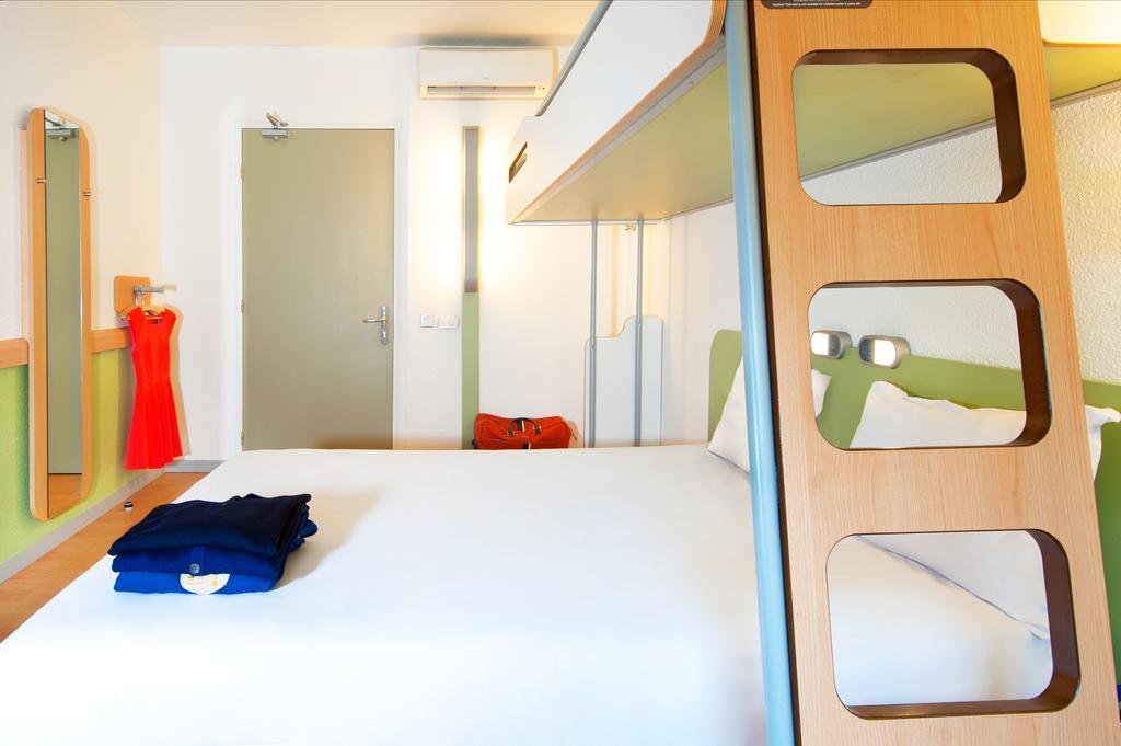 Ibis Budget Lille Wasquehal Hotell Rum bild